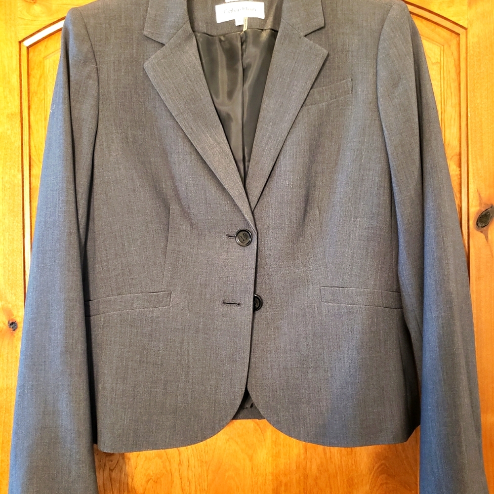 Calvin Klein Medium Heather Grey Skirt Suit. Size 12. Gently Used.